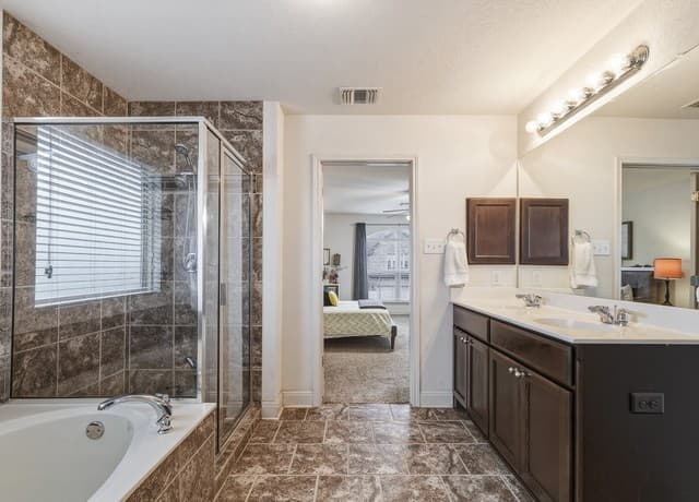 27015  Oleander Chase, Boerne, TX 78015 — photo 12