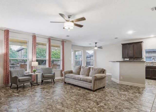 27015  Oleander Chase, Boerne, TX 78015 — photo 5