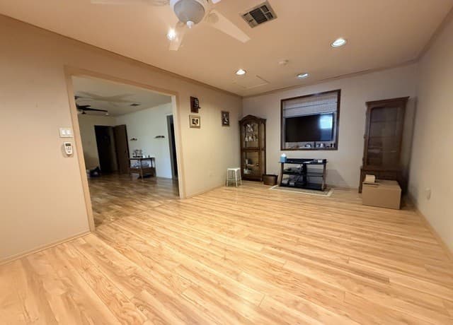 613  Val Verde Dr, Pleasanton, TX 78064 — photo 10