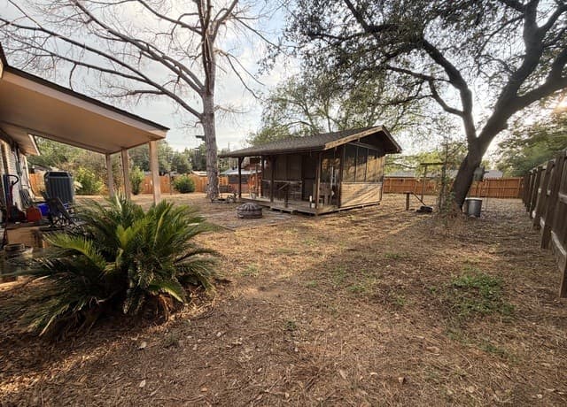 613  Val Verde Dr, Pleasanton, TX 78064 — photo 7