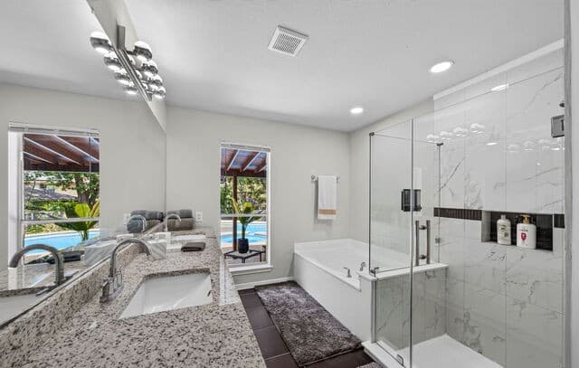 10467  Horn Blvd, San Antonio, TX 78240 — photo 10