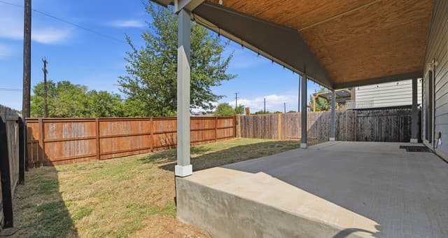4925  Hallies Garden, St Hedwig, TX 78152 — photo 16