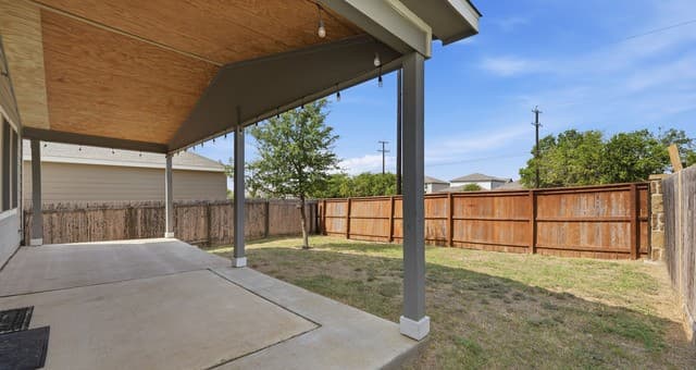 4925  Hallies Garden, St Hedwig, TX 78152 — photo 17