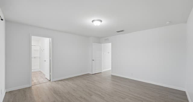 4925  Hallies Garden, St Hedwig, TX 78152 — photo 23