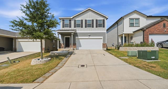 4925  Hallies Garden, St Hedwig, TX 78152 — photo 5