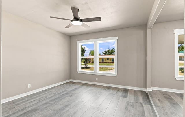 15100  Norvell St, Lytle, TX 78052 — photo 10