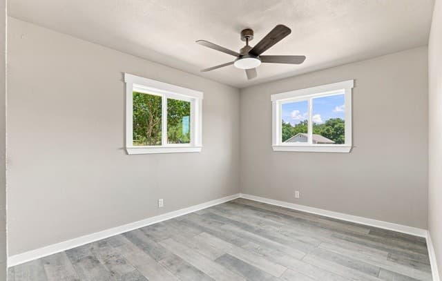 15100  Norvell St, Lytle, TX 78052 — photo 13