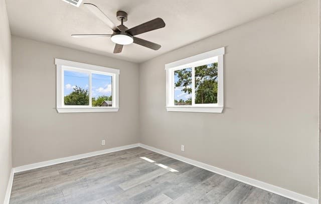 15100  Norvell St, Lytle, TX 78052 — photo 15