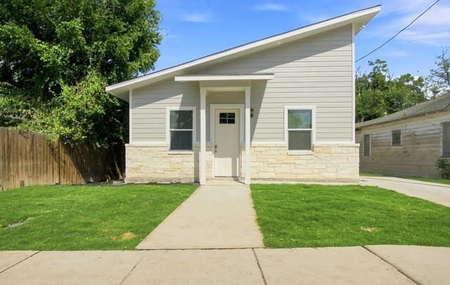 210 Stace