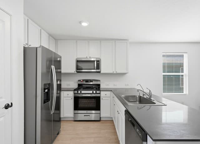 7851  Nessie Trl, San Antonio, TX 78227 — photo 12