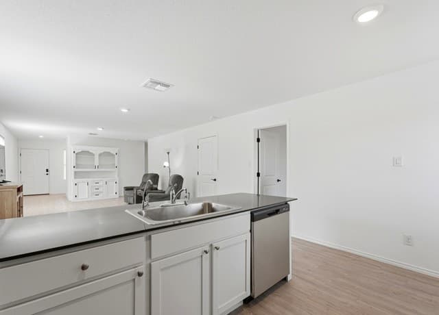 7851  Nessie Trl, San Antonio, TX 78227 — photo 13