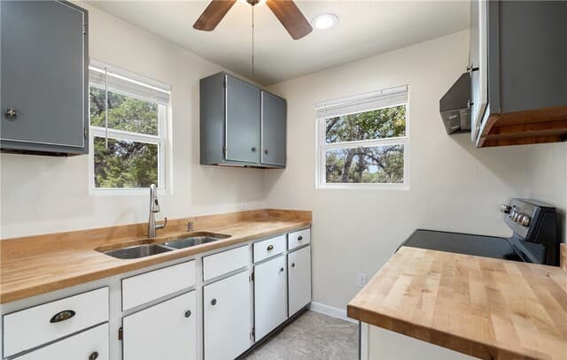 404  Valley Ridge, Canyon Lake, TX 78133 — photo 11