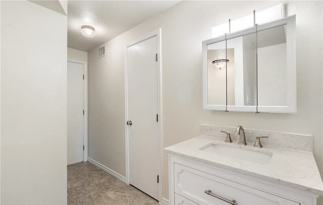 404  Valley Ridge, Canyon Lake, TX 78133 — photo 15