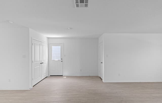 8623  Astral Pl, San Antonio, TX 78252 — photo 11