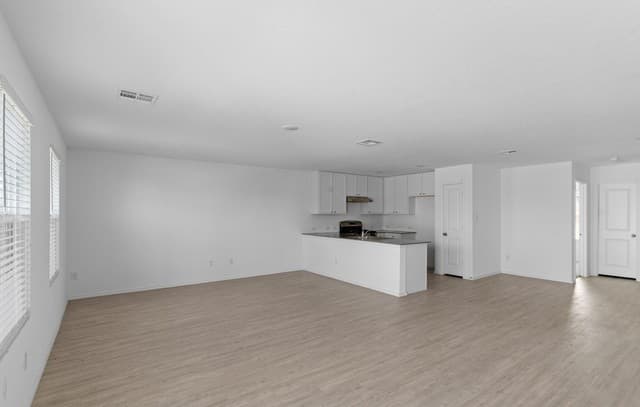 8623  Astral Pl, San Antonio, TX 78252 — photo 3