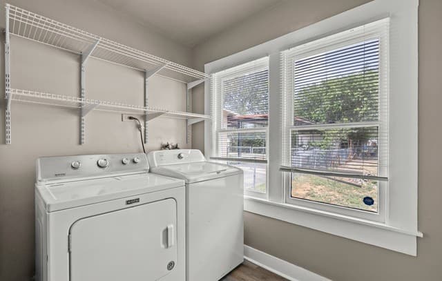 227  Linares St, San Antonio, TX 78225 — photo 11