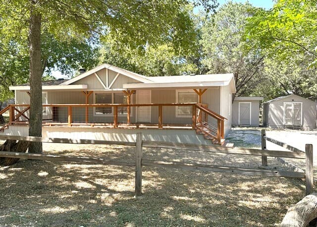 7939  Whartons Dock Rd, Bandera, TX 78003 — photo 18