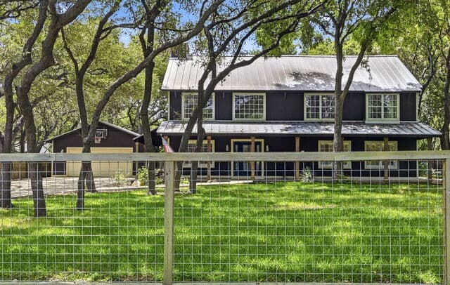 8806  Shoshoni Trl, San Antonio, TX 78255 — photo 4