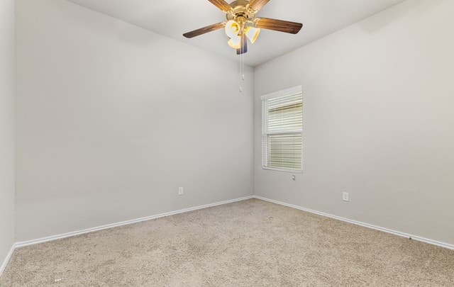 14631  Stirrup Trce, Elmendorf, TX 78112 — photo 20