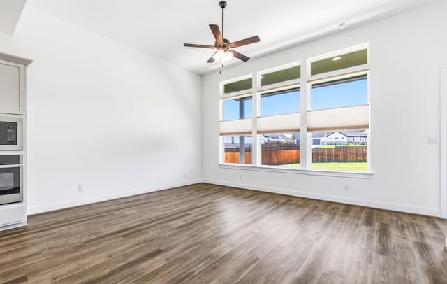 145 W Magnolia Cir, La Vernia, TX 78121 — photo 12