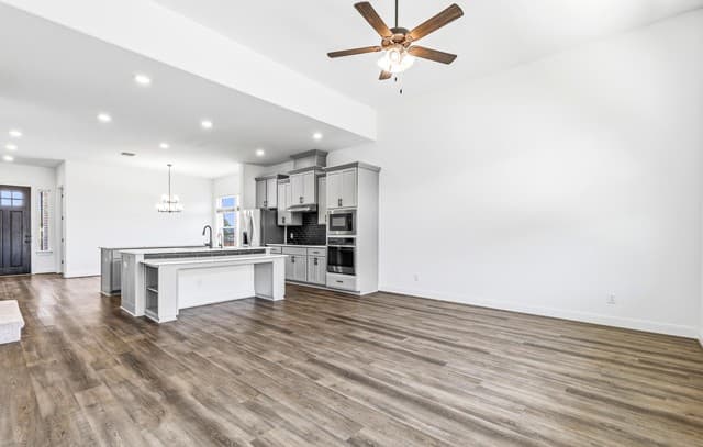 145 W Magnolia Cir, La Vernia, TX 78121 — photo 14