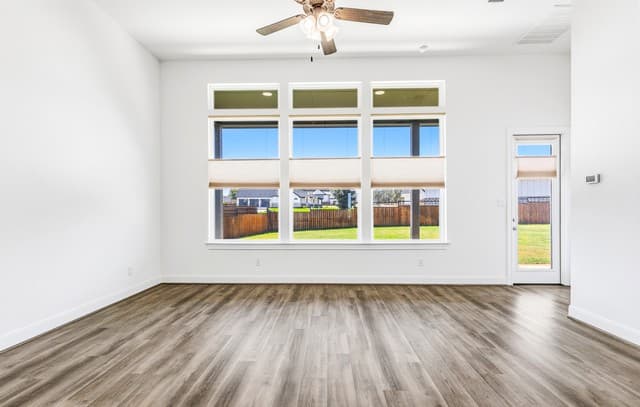 145 W Magnolia Cir, La Vernia, TX 78121 — photo 15