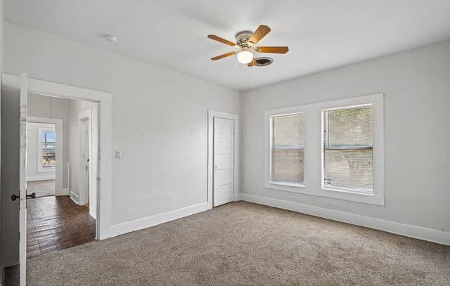 201 E Harris St, Dilley, TX 78017 — photo 11