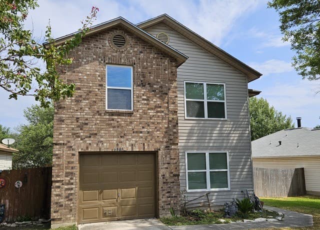 6803  Honeyridge Ln