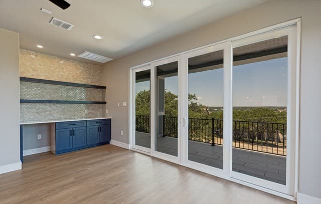 748  Riviera Dr, Canyon Lake, TX 78133 — photo 6