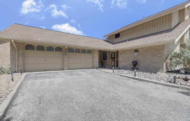 4311  Muirfield, San Antonio, TX 78229 — photo 2
