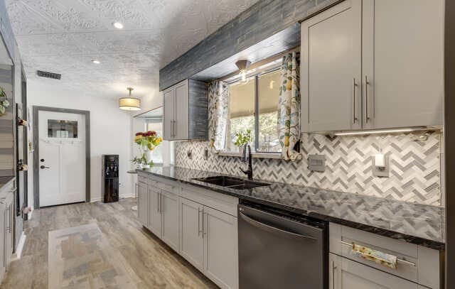 4311  Muirfield, San Antonio, TX 78229 — photo 8