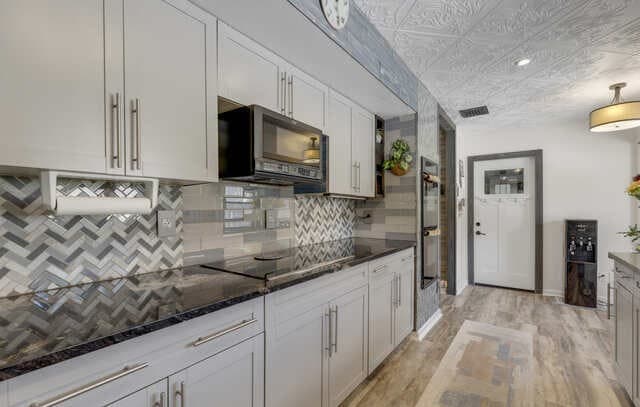 4311  Muirfield, San Antonio, TX 78229 — photo 9