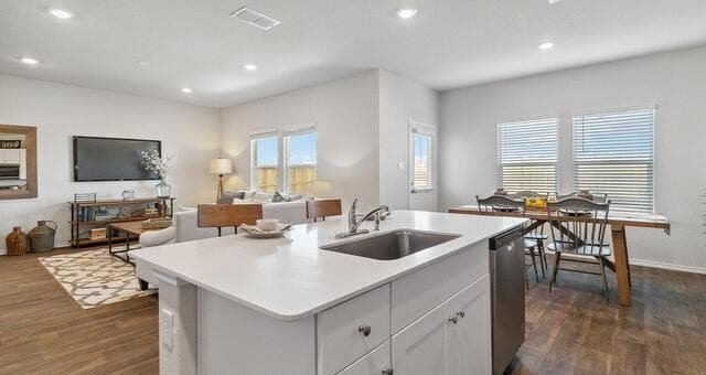 5934  Basalt Bay, San Antonio, TX 78222 — photo 18