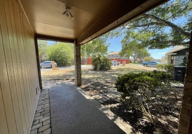 4334  Hollow Hill Dr, San Antonio, TX 78217 — photo 3
