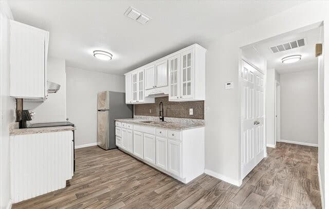 7906  Laurel Bnd, San Antonio, TX 78250 — photo 10