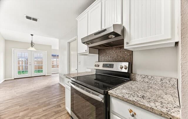 7906  Laurel Bnd, San Antonio, TX 78250 — photo 14