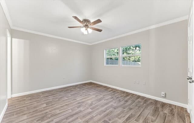 7906  Laurel Bnd, San Antonio, TX 78250 — photo 15