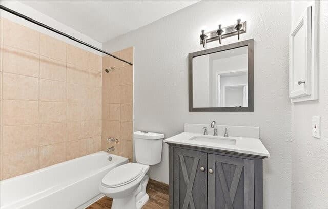 7906  Laurel Bnd, San Antonio, TX 78250 — photo 21