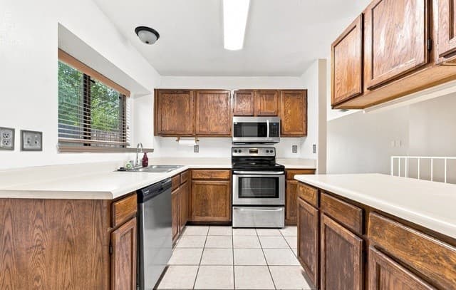 9314  Autumn Storm, San Antonio, TX 78254 — photo 2