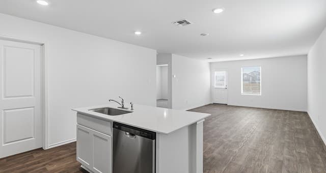 15414  Lemon Pepper Creek, Von Ormy, TX 78073 — photo 10