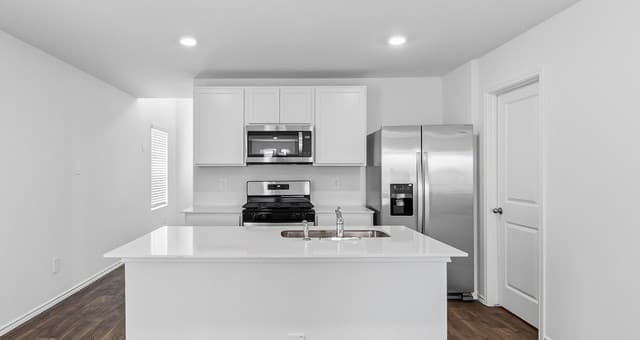 15414  Lemon Pepper Creek, Von Ormy, TX 78073 — photo 13