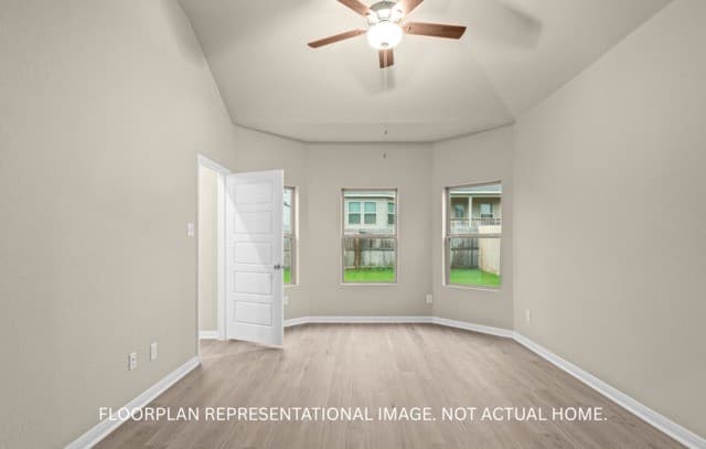 17308  Elder Walnut Dr, Elmendorf, TX 78112 — photo 10