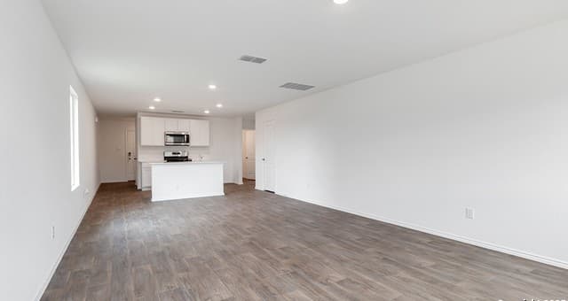 15410  Lemon Pepper Creek, Von Ormy, TX 78073 — photo 11