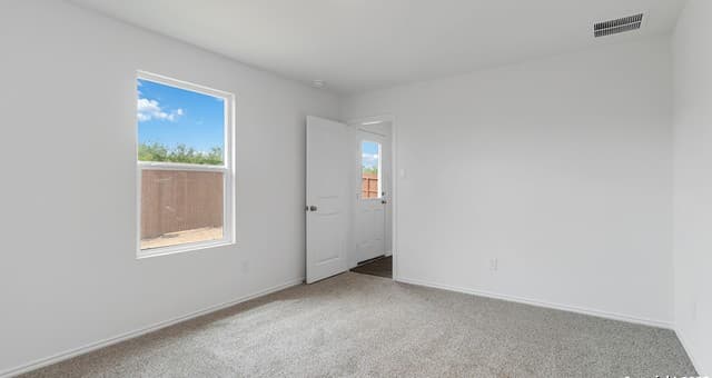 15410  Lemon Pepper Creek, Von Ormy, TX 78073 — photo 12