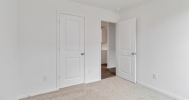 15410  Lemon Pepper Creek, Von Ormy, TX 78073 — photo 18
