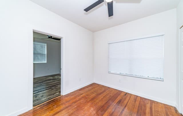 930 W Ridgewood Ct, San Antonio, TX 78201 — photo 11