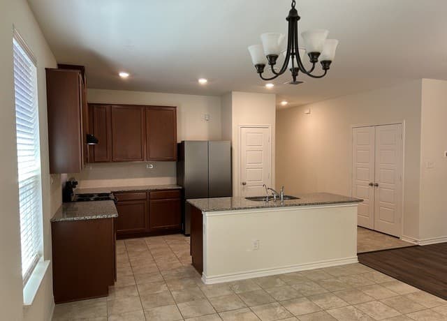 11225  Hill Top Bend, Helotes, TX 78023 — photo 6