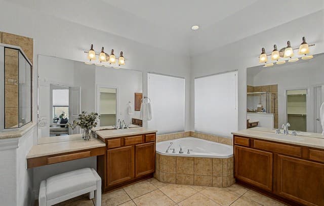 12930  Walking Horse, Helotes, TX 78023 — photo 24