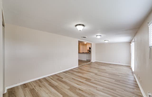 2802  Darwin Dr, San Antonio, TX 78228 — photo 20