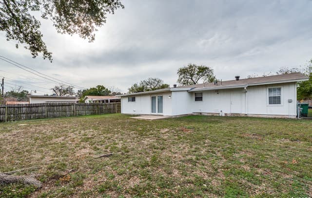 2802  Darwin Dr, San Antonio, TX 78228 — photo 23